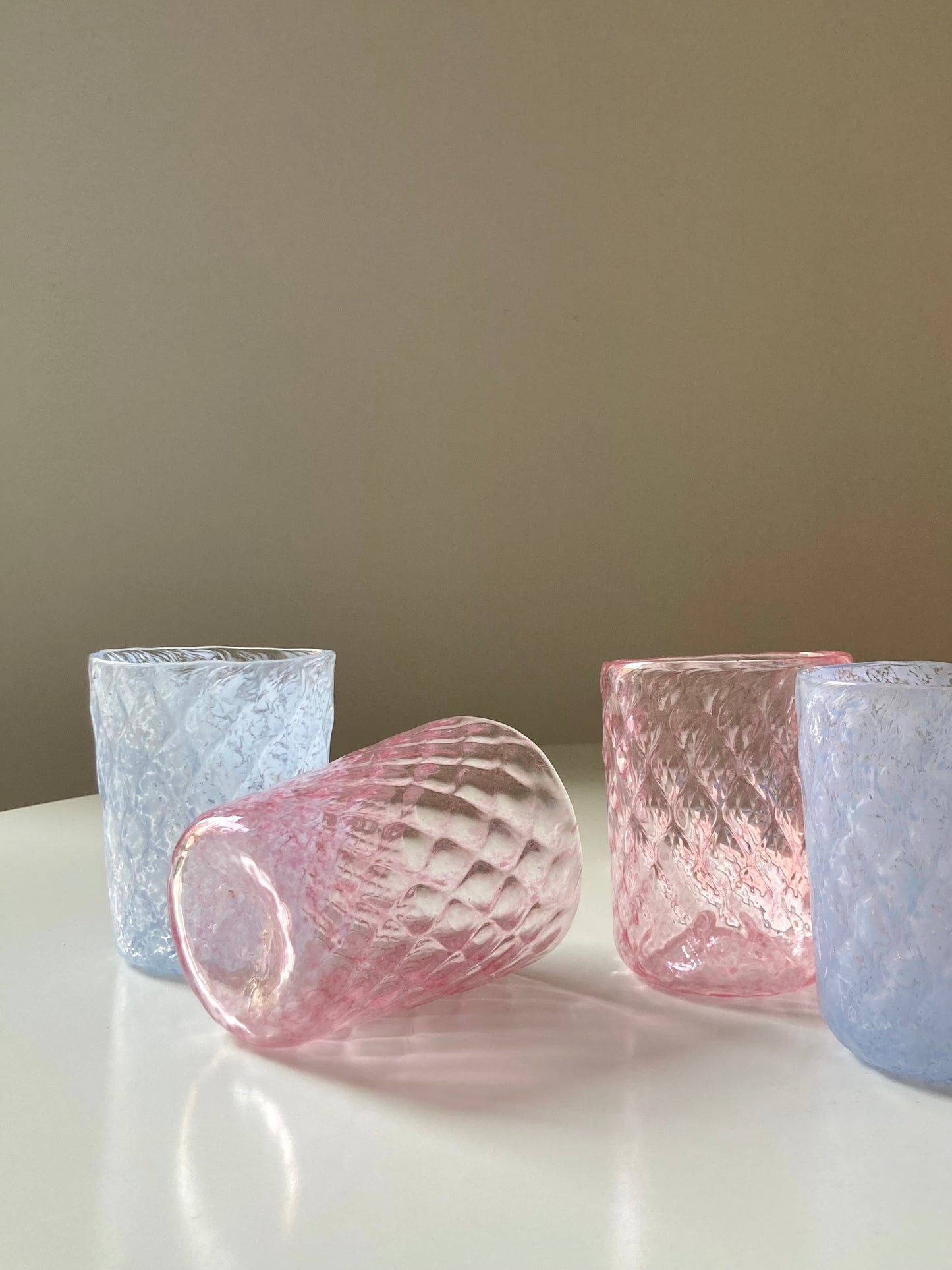 Set of 4 pink and blue Murano glass goths
