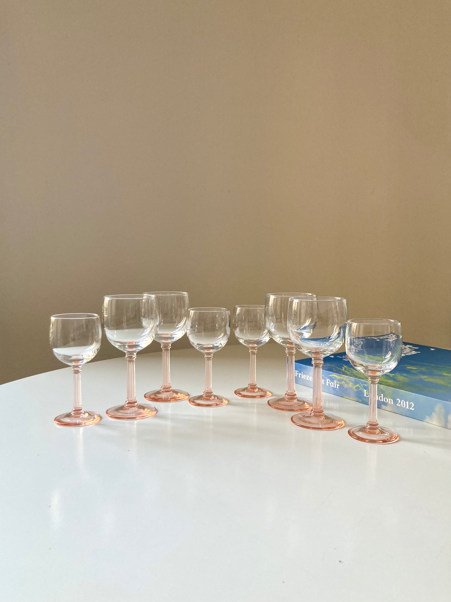 Set of pink stemmed French glasses