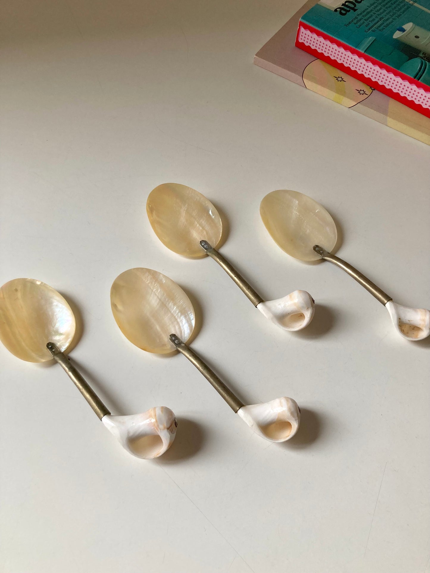 Set of 4 mother of pearl spoons