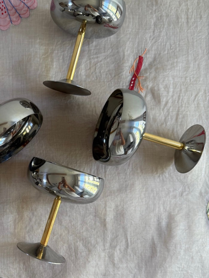 Rosetta ~ Set 4 coppe acciaio con stelo dorato