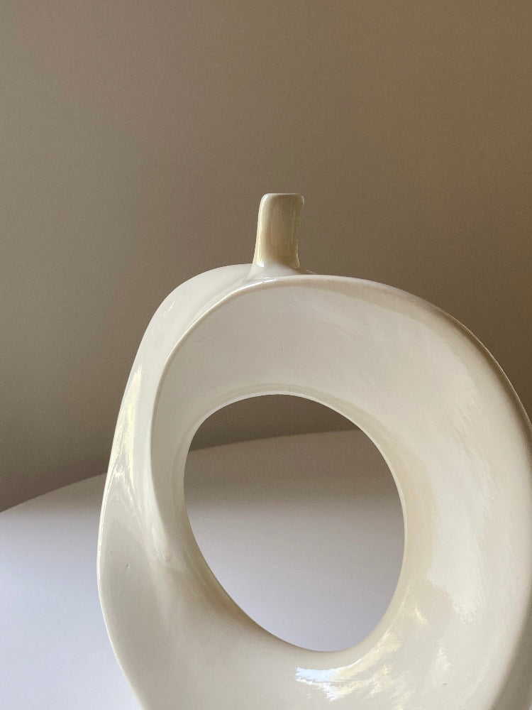 Grande vaso bianco in ceramica