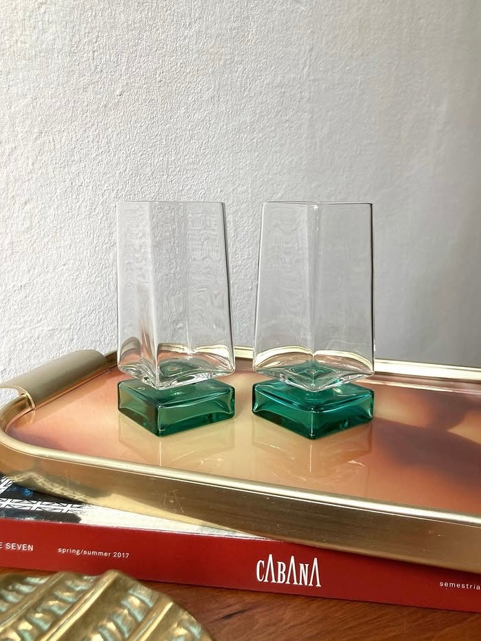 Set 4 bicchieri Bormioli con base quadrata