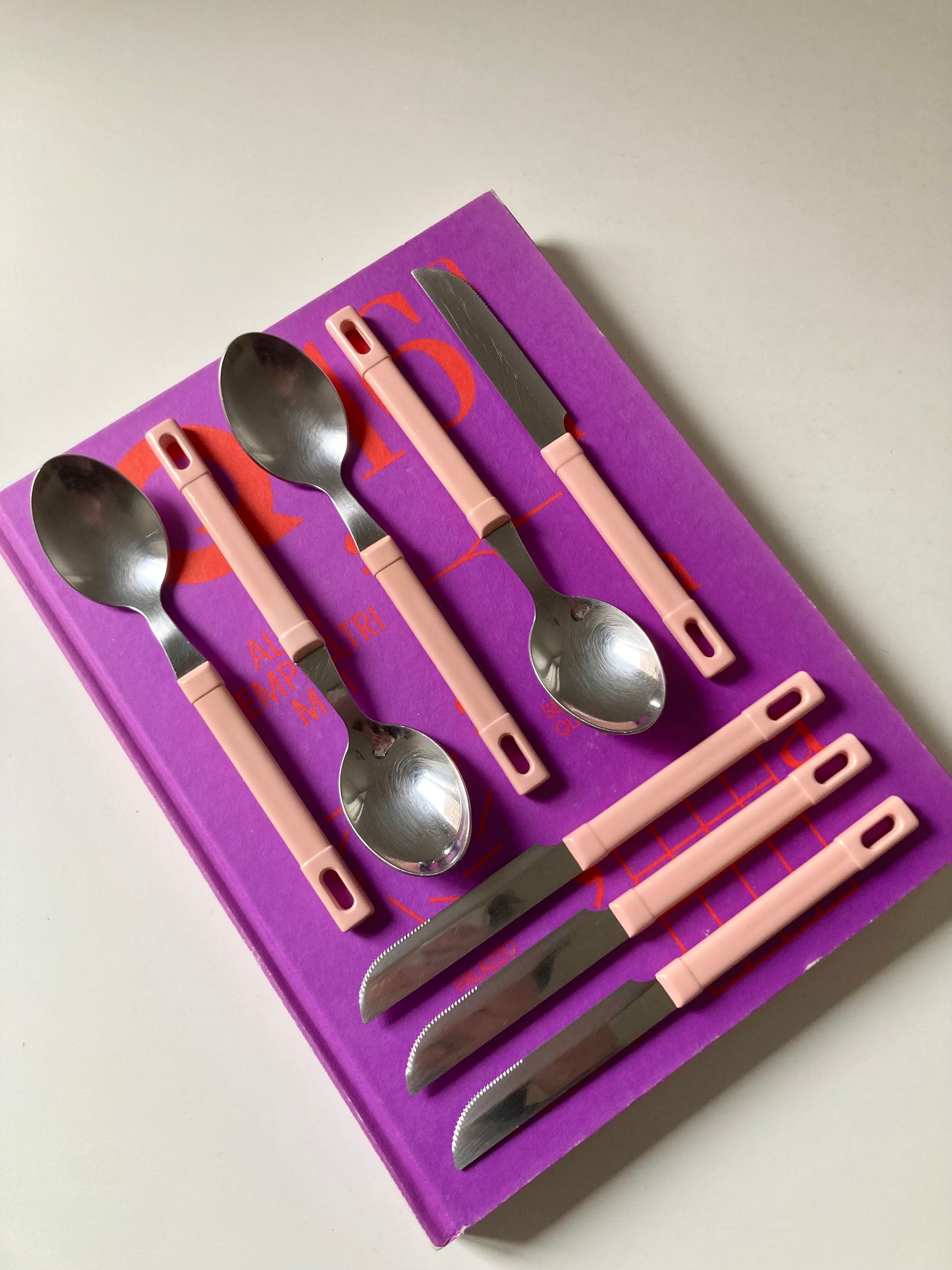 Set 8 posate Abert con manico rosa