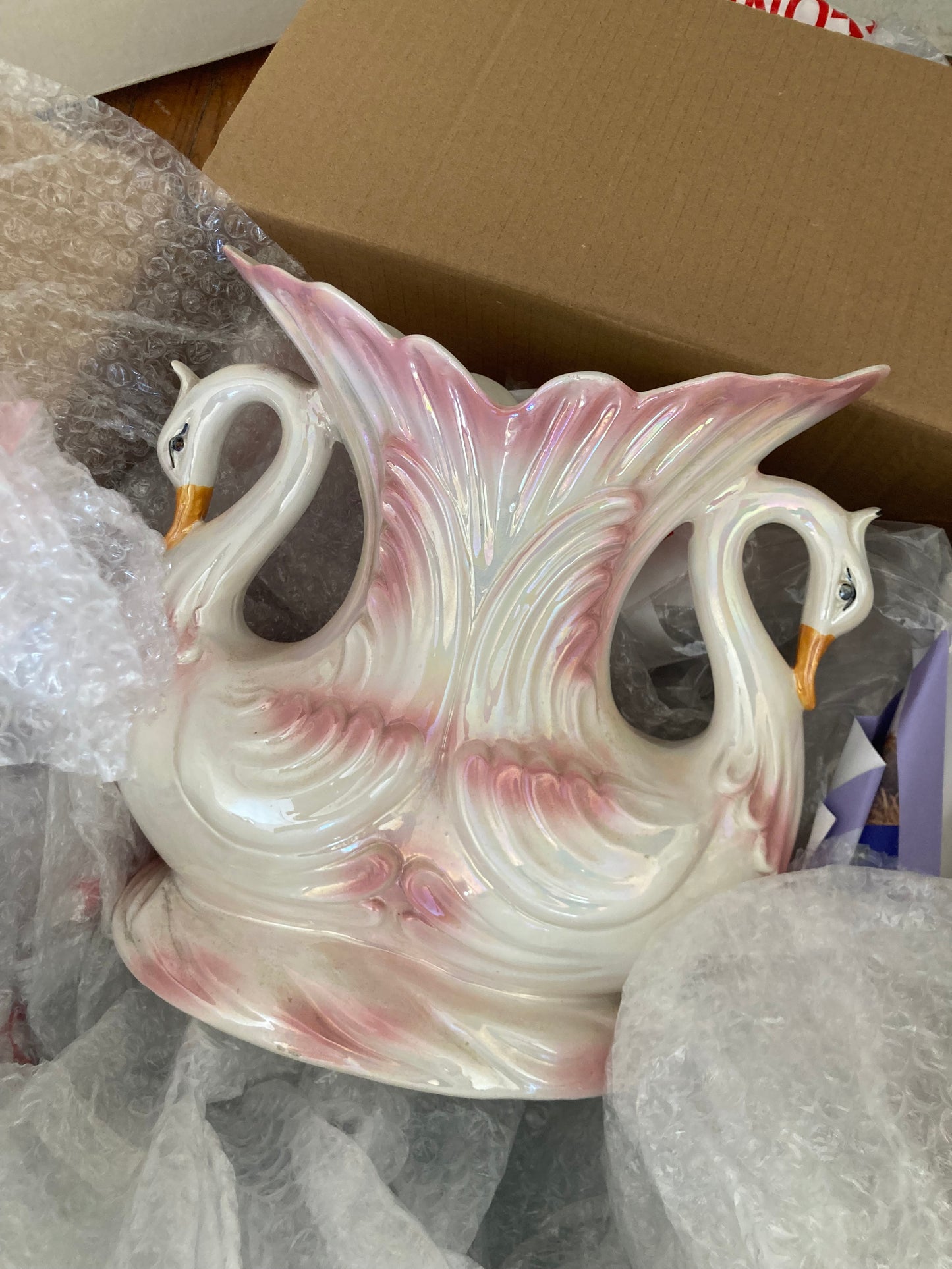 Grande vaso con cigni rosa Capodimonte