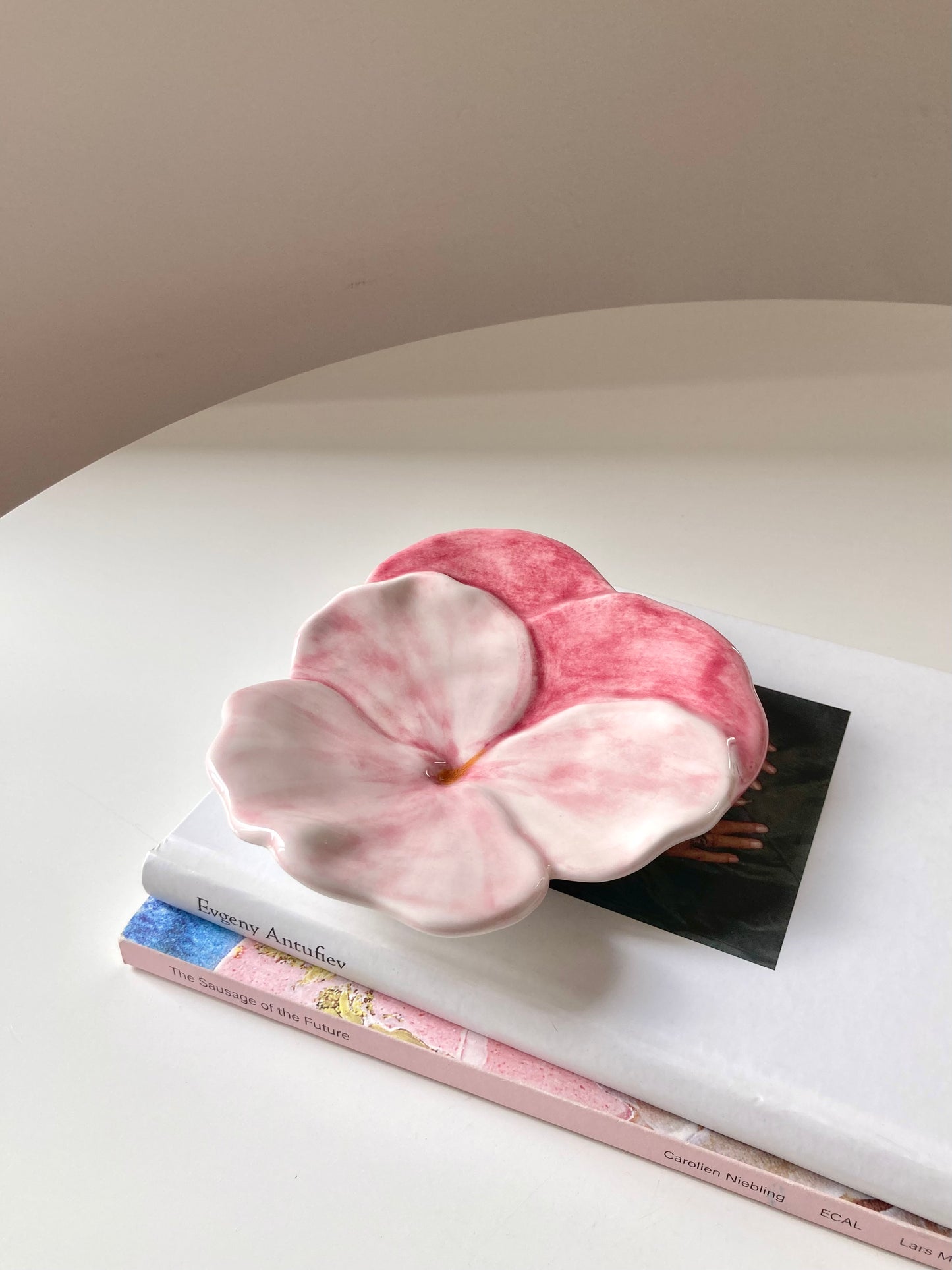 Rosetta ~ Piatti a fiore Ernestine Salerno