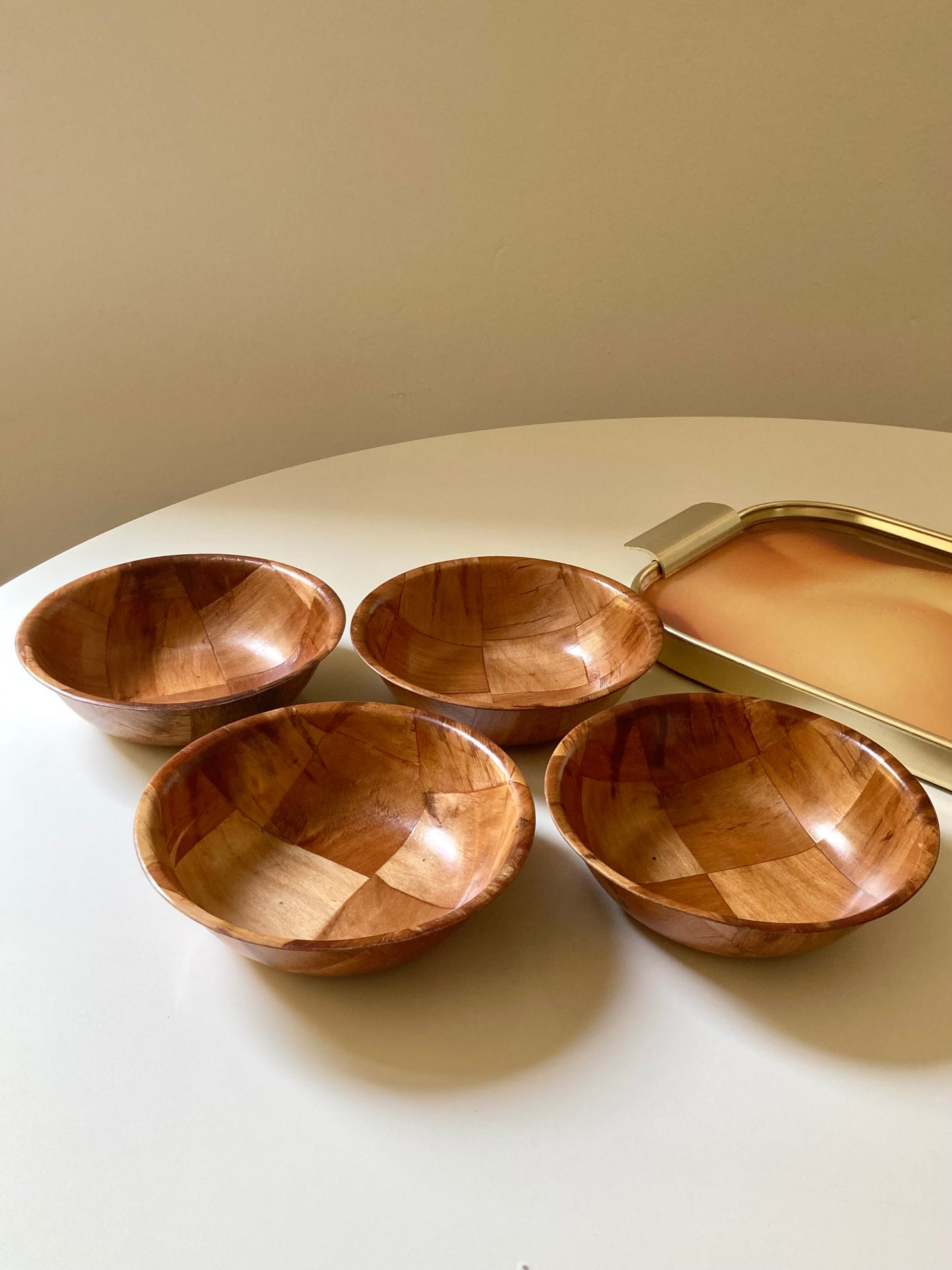 Set di 4 ciotole vintage in legno